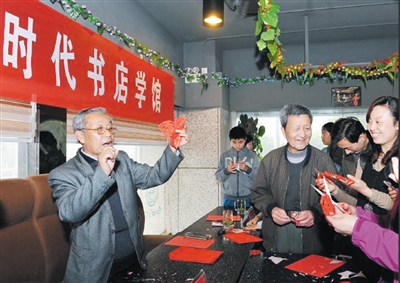 非遺面對(duì)面之非遺大師進(jìn)書(shū)店