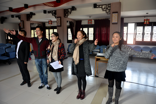 市文化館精心打造“百館（站）千村文化結(jié)對(duì)”演出節(jié)目