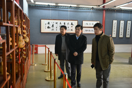 羅平局長(zhǎng)督查指導(dǎo)市文化館文明創(chuàng)建工作