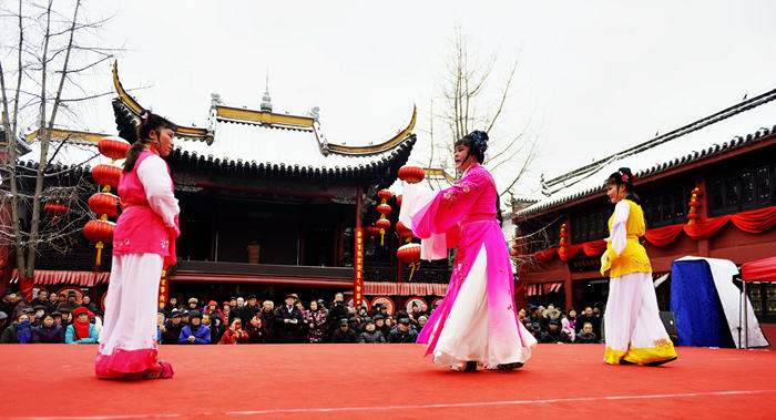 合肥市新春文化廟會(huì)廬劇悠揚(yáng)