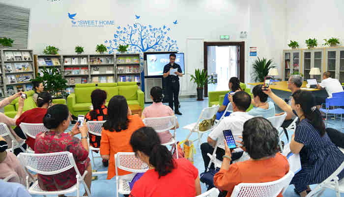 合肥市文化館舉辦中秋詩歌朗誦會(huì)