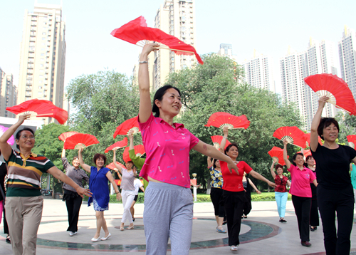 瑤海區(qū)2015年三級(jí)社會(huì)體育指導(dǎo)員培訓(xùn)班開(kāi)班儀式隆重舉行