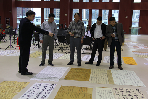 蜀山區(qū)舉辦首屆書法臨帖展