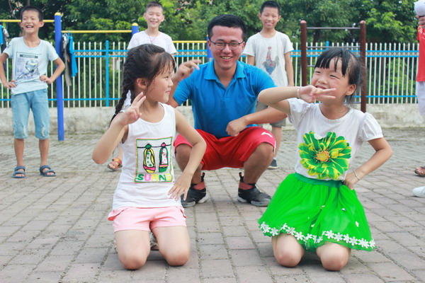 長(zhǎng)豐縣鄉(xiāng)鎮(zhèn)綜合文化站成了大學(xué)生社會(huì)實(shí)踐“課堂”