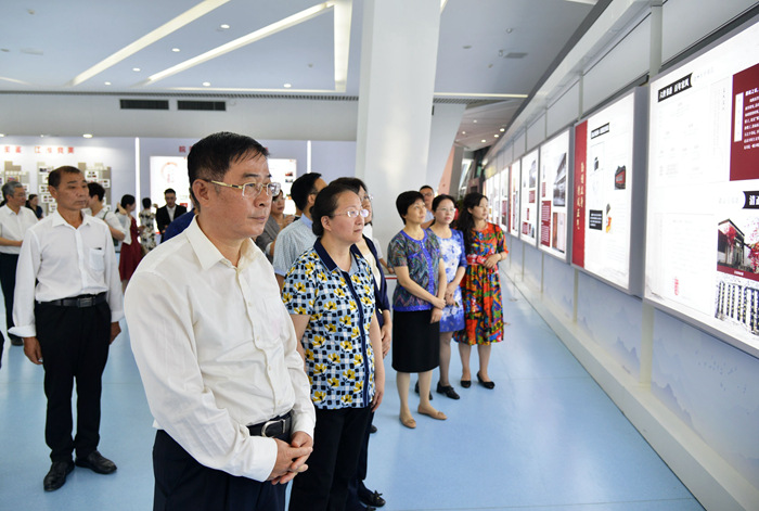 “弘揚(yáng)家國(guó)情筑夢(mèng)新時(shí)代”安徽全省家庭文化展開(kāi)展